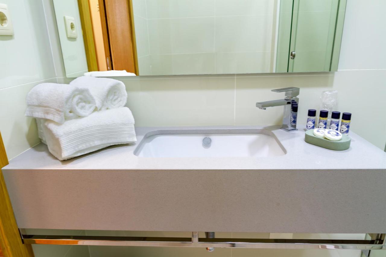 Boutique Mouras Bed & Breakfast Mondim de Basto Ngoại thất bức ảnh